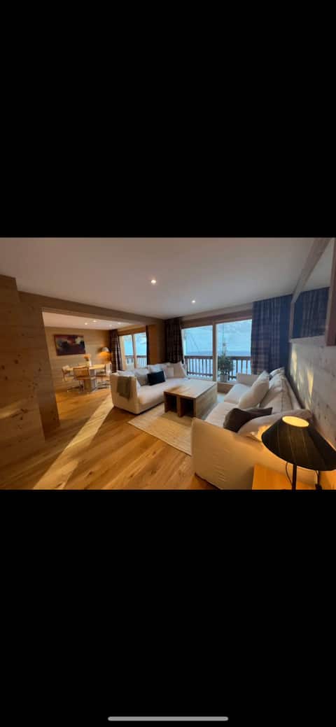 Top Airbnb: Brand new ski in/out 110m2 flat à Les Allues