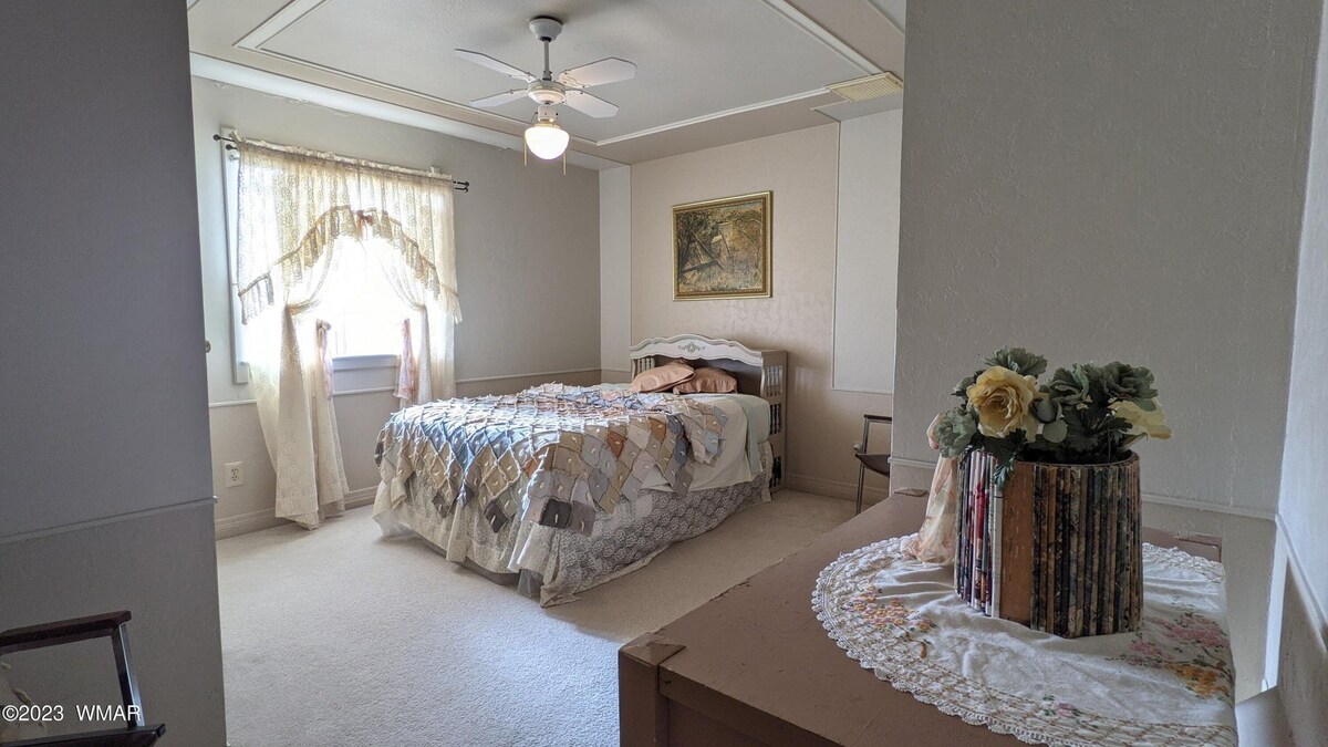 спалня на горния етаж 1 легло в цял размер