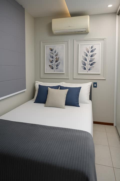 Family apartment - Pool, garage, air-conditioned