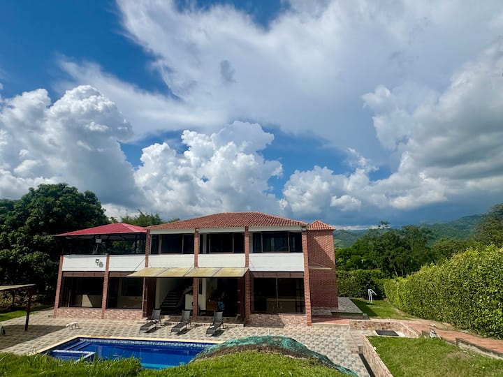 Hermosa Casa De Campo En La Mesa, Cundinamarca - La Mesa