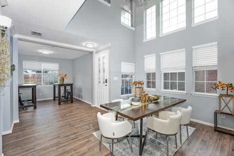 Comfy and Relaxing Sachse Home