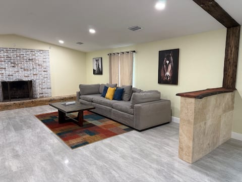 Successful Airbnb property: Rustic SunShine Ranch in North Port / Bradenton / Sarasota