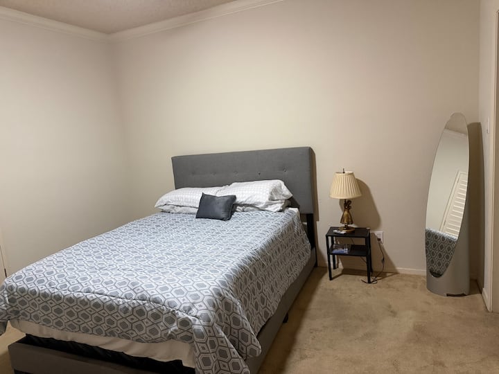 Cozy Condo 1 Bed 1 Bath - World Cup Ready - Arlington, TX