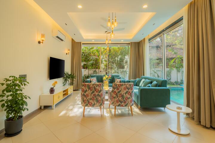 Living room image 4
