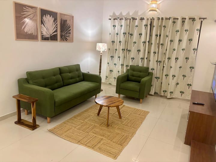 Modern 2bhk Penthouse With Ac | Terrace | Smart Tv - Bangalore