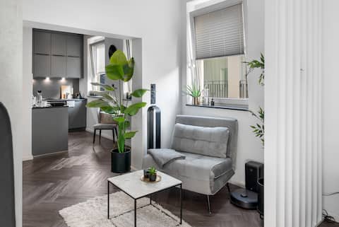 Top performing Airbnb: Luxury loft in Gerling Quartier#1 in Altstadt Nord