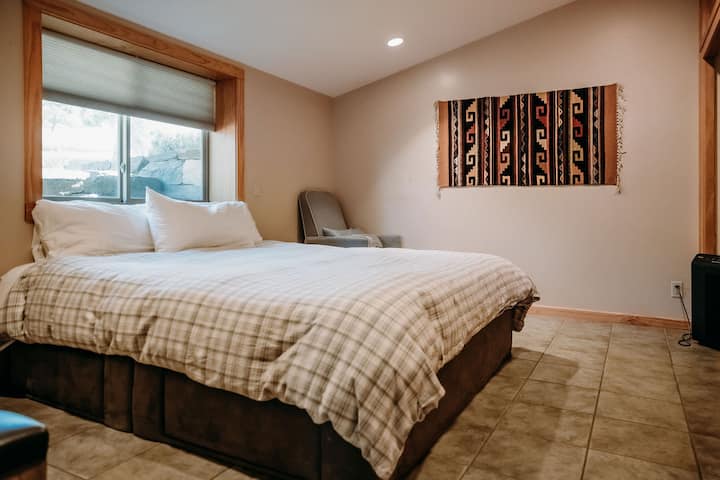 საძინებელი 1