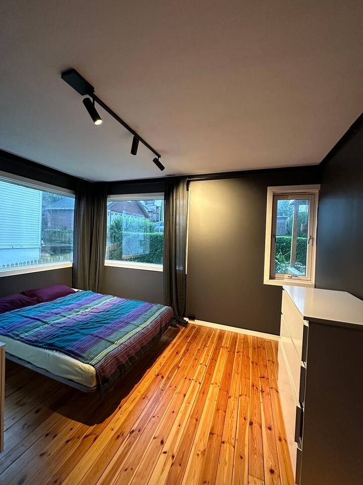 Downtown room with large windows Apartments for Rent in Stavanger