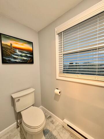 Beach House with Pool & Hot Tub 9 Bed 6 Bath gallery image 3