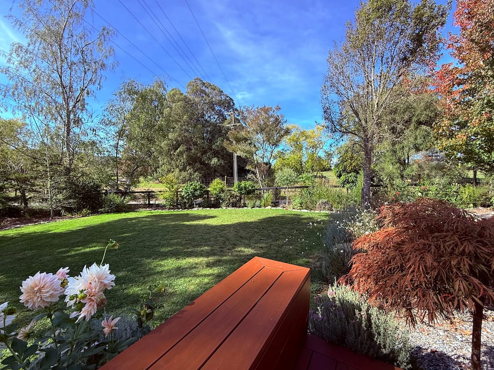 Pheasant Lodge, among orchards near the Abel Tasman, Upper Moutere, Tasman, New Zealand, photo 7 of 10
