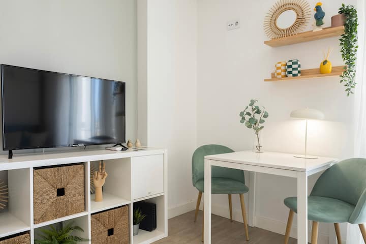 Centralgarve - Stunning Beach Front Studio - Quarteira