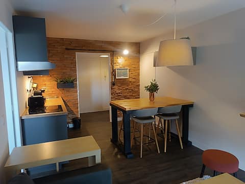 Bedrooms with adjoining bathrooms & secure parking