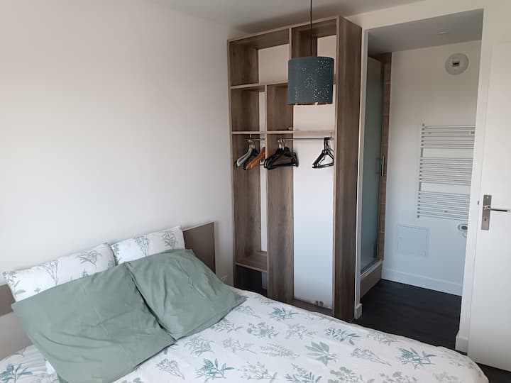 საძინებელი 2