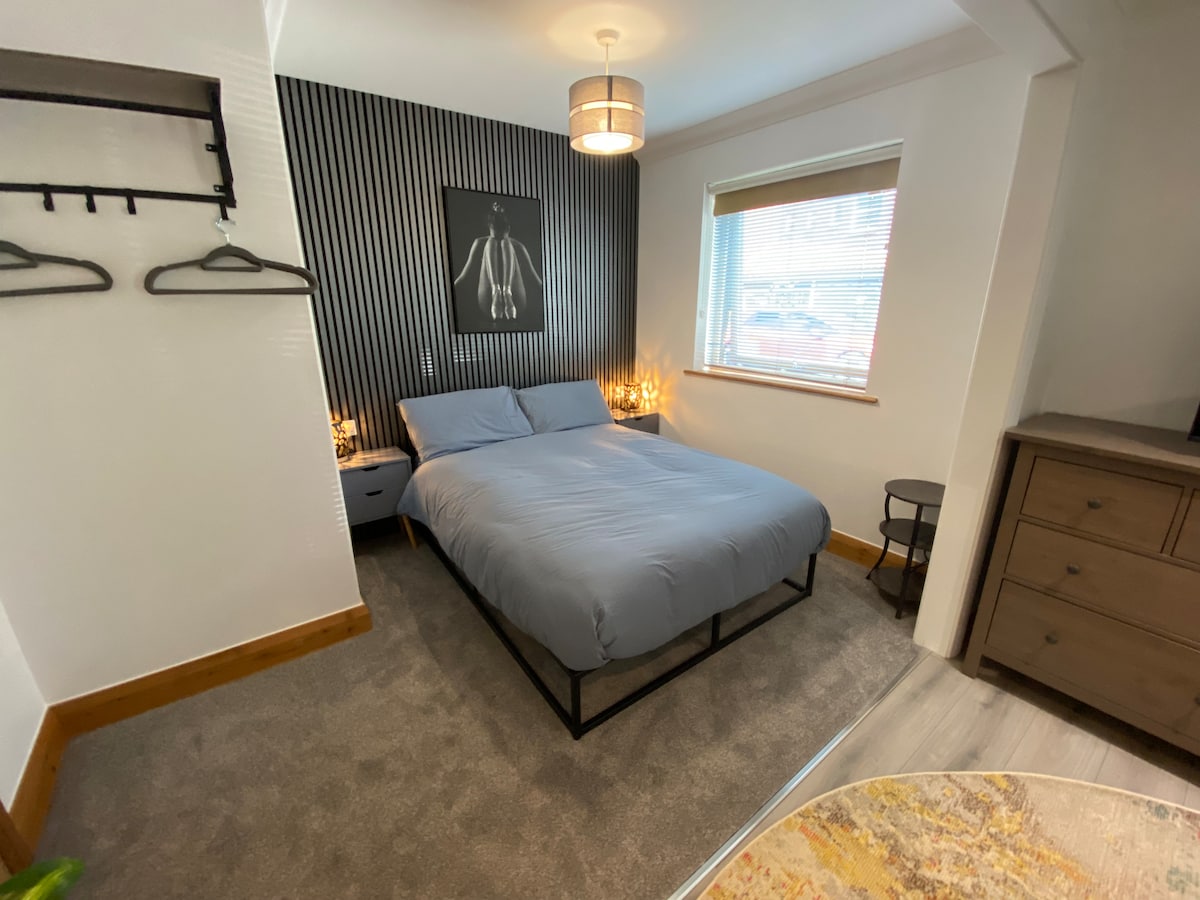 Apt 1 Prime central Location close cathedral
