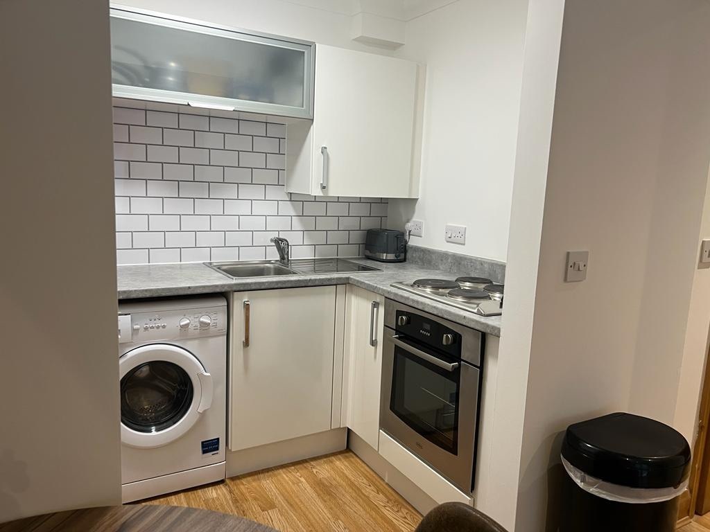 Apt 1 Prime central Location close cathedral