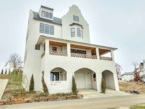 Lakeview Manor |Carlton Landing