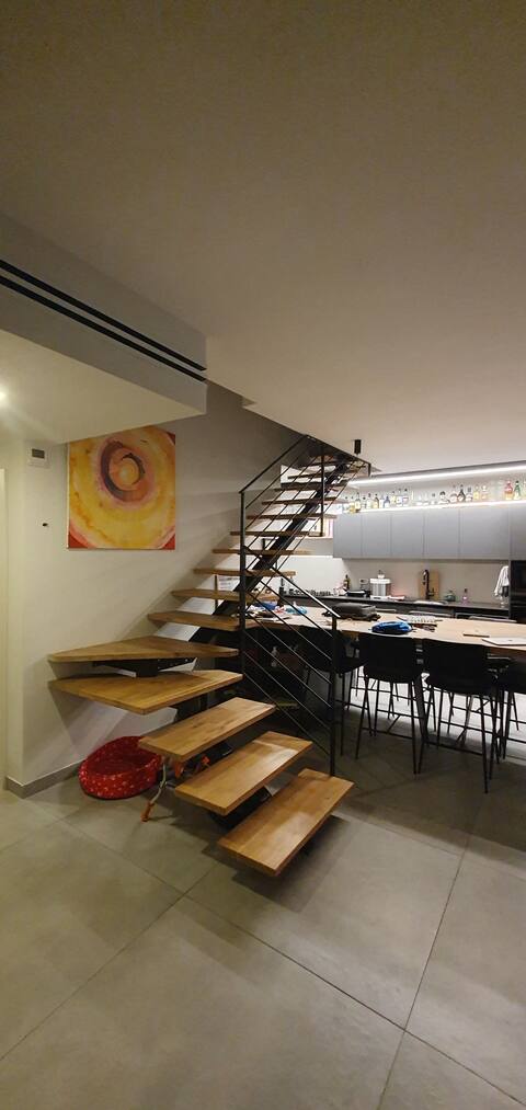 Architecturally designed rooftop apartment