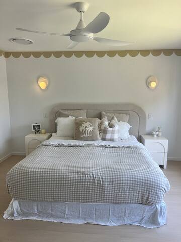 The Kennedy Manor gallery image 3