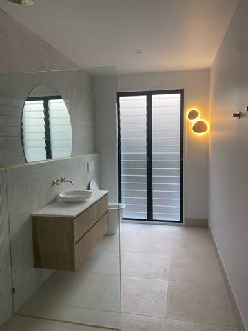 The Kennedy Manor gallery image 5