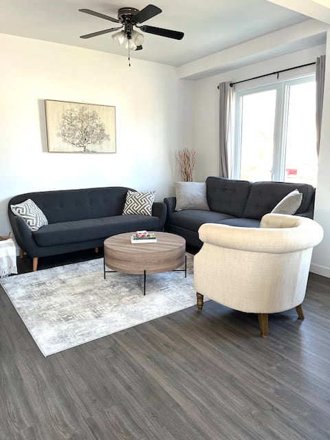 3 bed, 3 bath home, sleeps 8