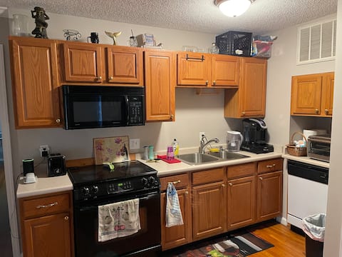 Courtland Manor guest suite