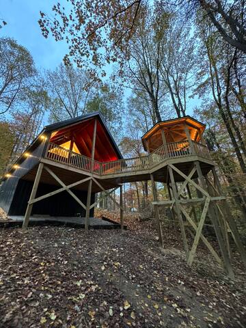 Getaway Cabins managed Airbnb listing 1