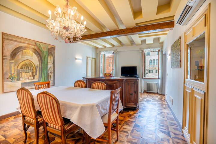 Palazzetto Sant Angelo – Venice city centre gallery image 2