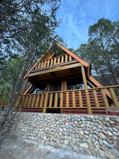 Alpina Cabin 