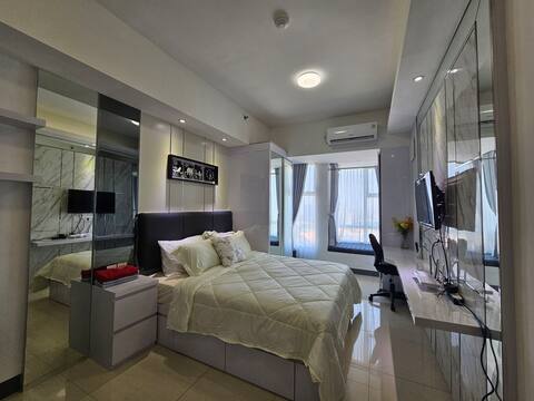 Benson Studio M Pakuwon Mall Wi-Fi HotWater Pantry