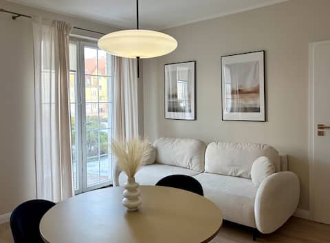 The best location.Beautiful apartment,free parking