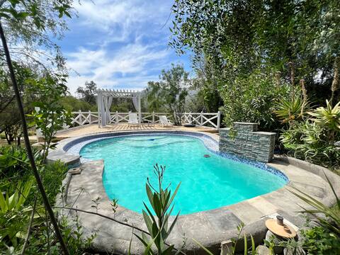 Beautiful House with swimming pool "El Paraíso"
