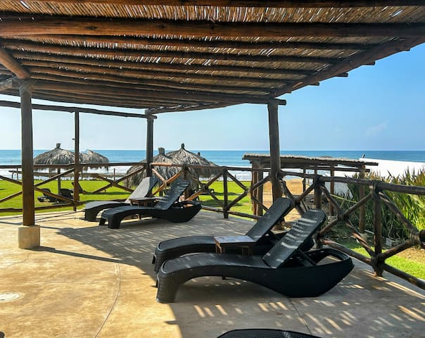 Entire home with 3 bedrooms in Acapulco - Dream 2 • Depto. VIP c/club de Playa en Diamante