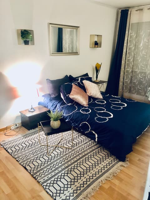 83 m2 2-bedroom apartment with parking