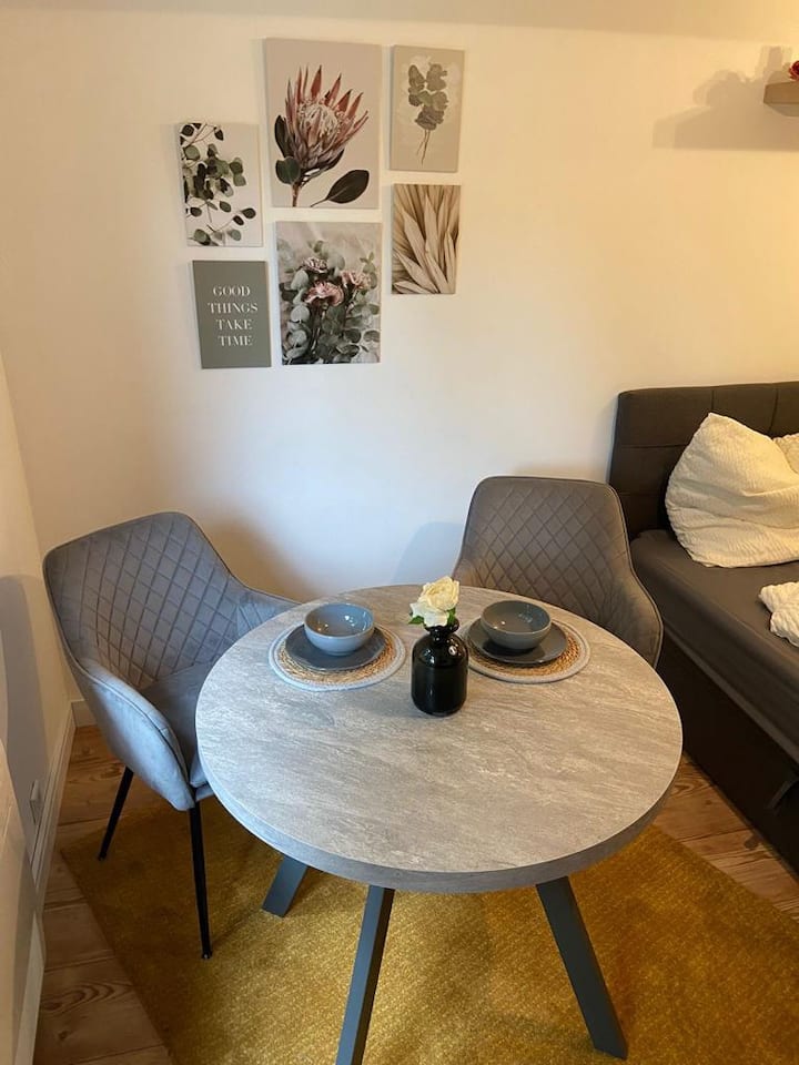 Greenside Apartment - Work & Travel - Weinheim