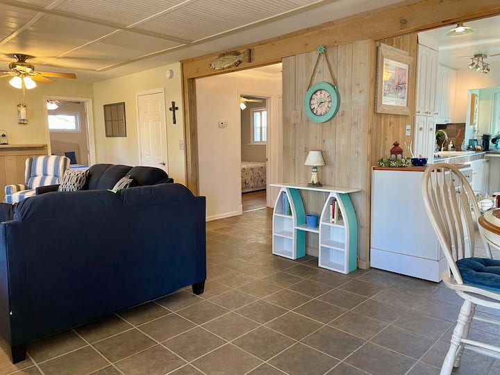 Still Waters Cottage - Deltaville, VA