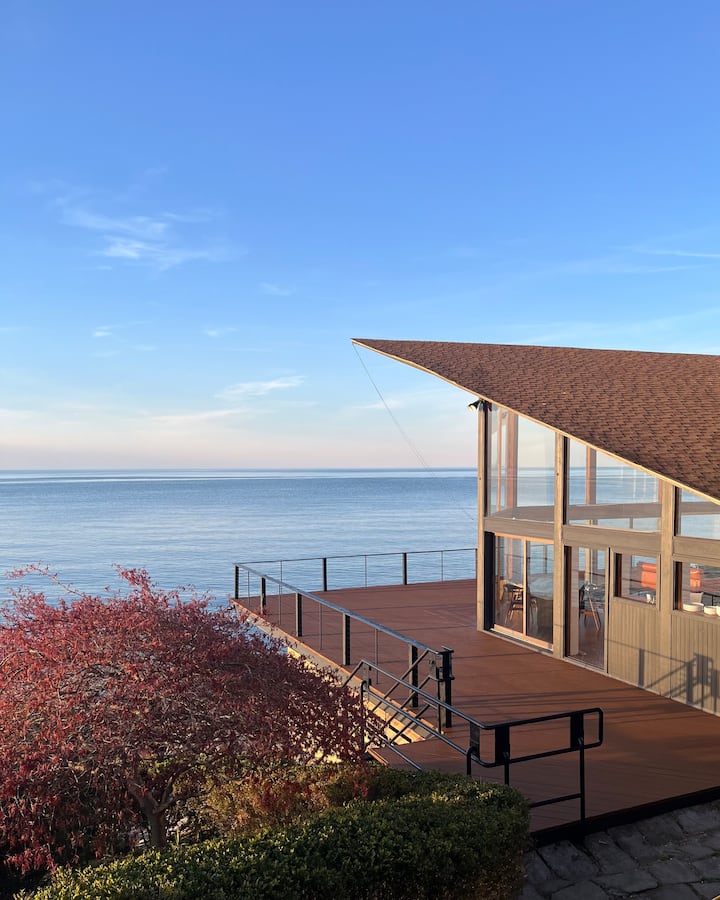 The Lake House