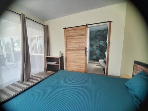 Rooftop Apartment : 75 m2 of peace and quiet