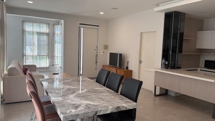 غرفة المعيشة