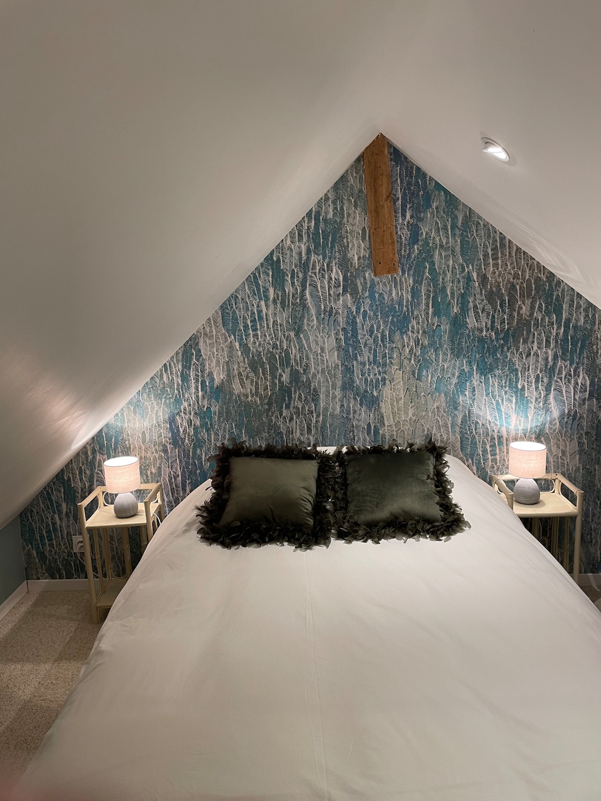 საძინებელი 4