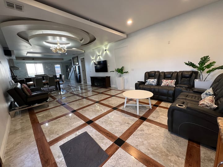 peaceful home, little saigon Houses for Rent in Midway City