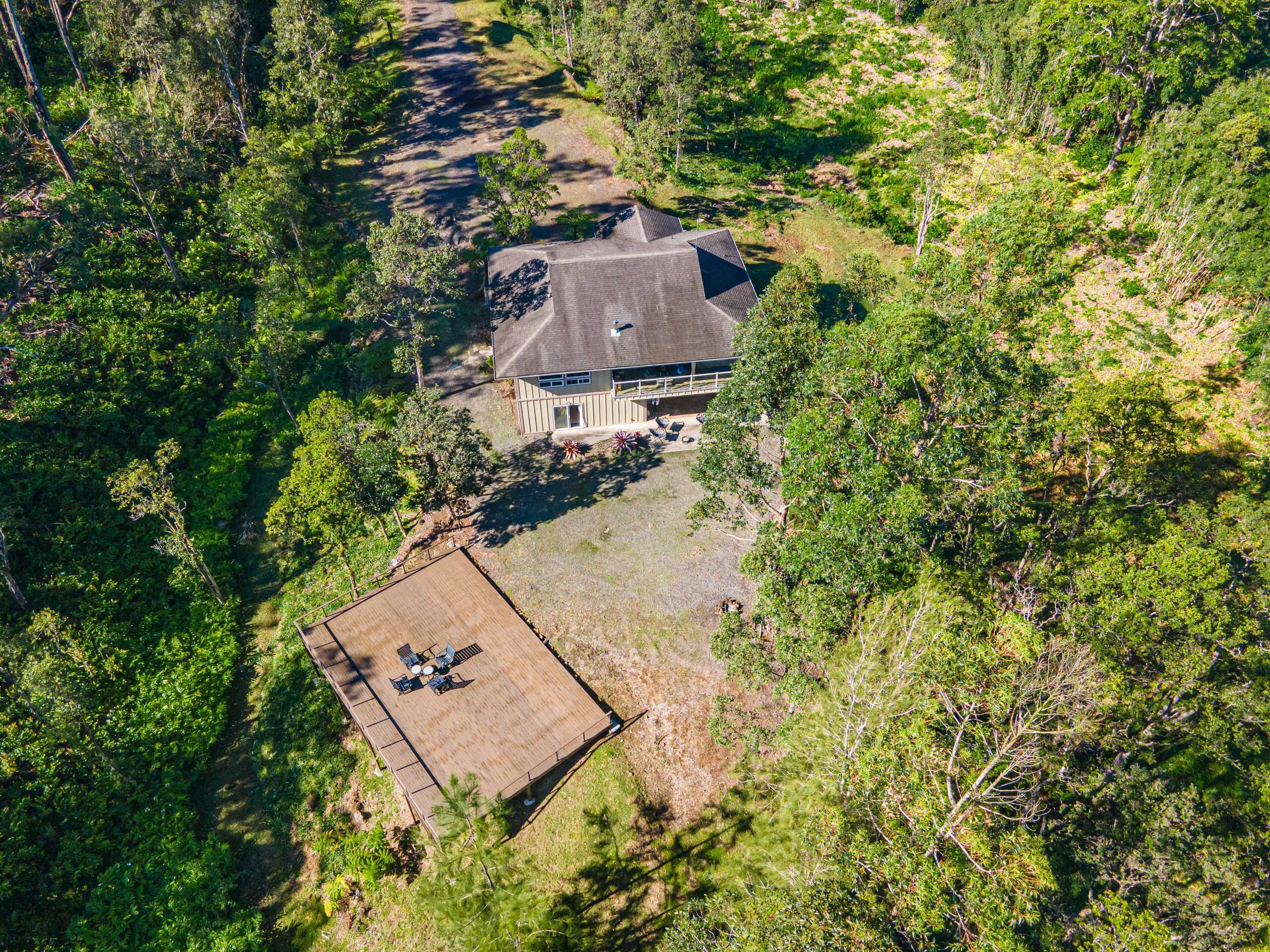 Home in Honokaa · ★4.86 · 4 bedrooms · 6 beds · 3 private baths - Image 54