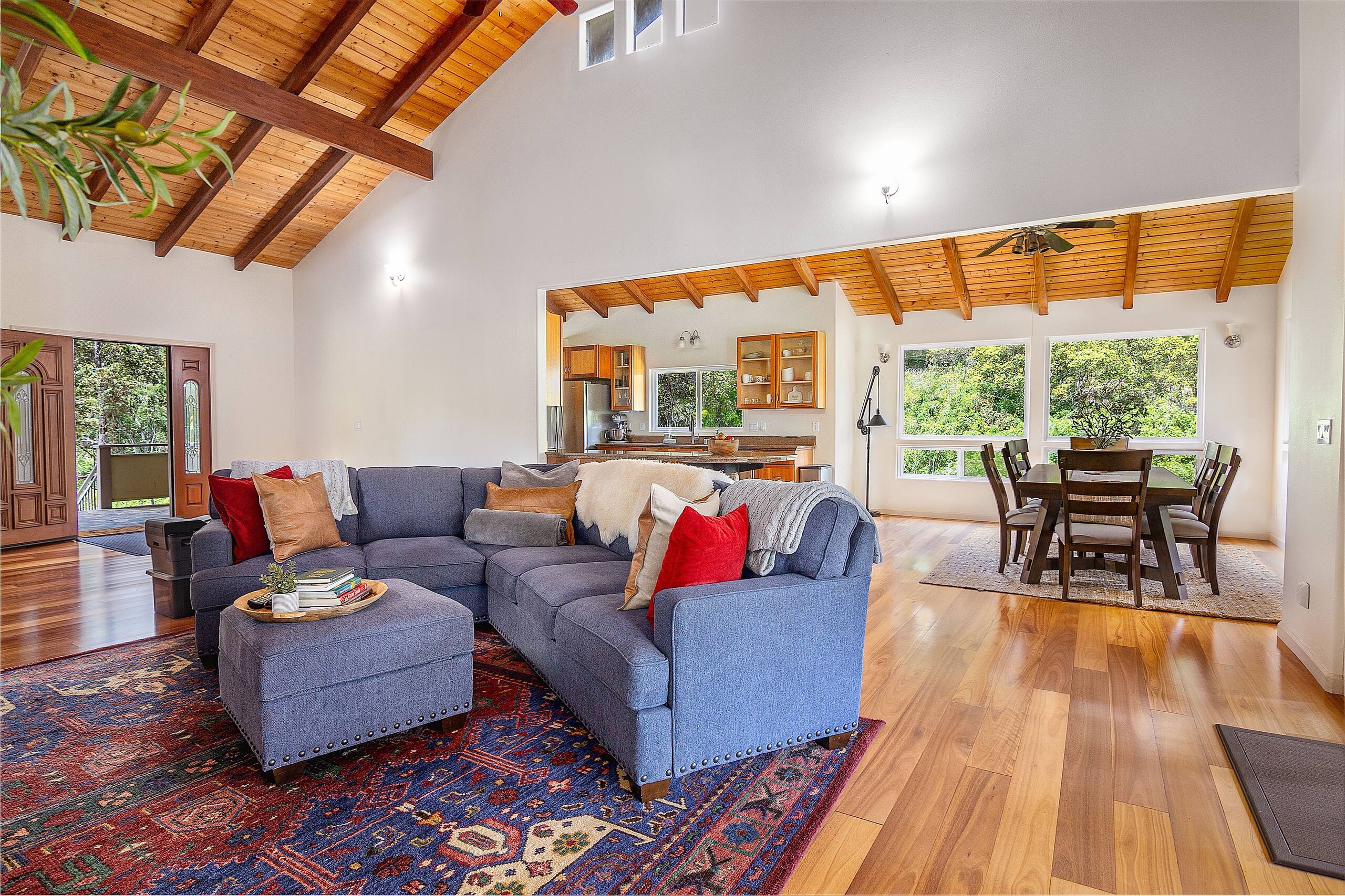 Home in Honokaa · ★4.86 · 4 bedrooms · 6 beds · 3 private baths - Image 4