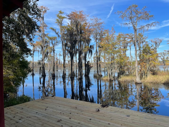 Cozy Cabin on the Pond Cabins for Rent in Statesboro, United