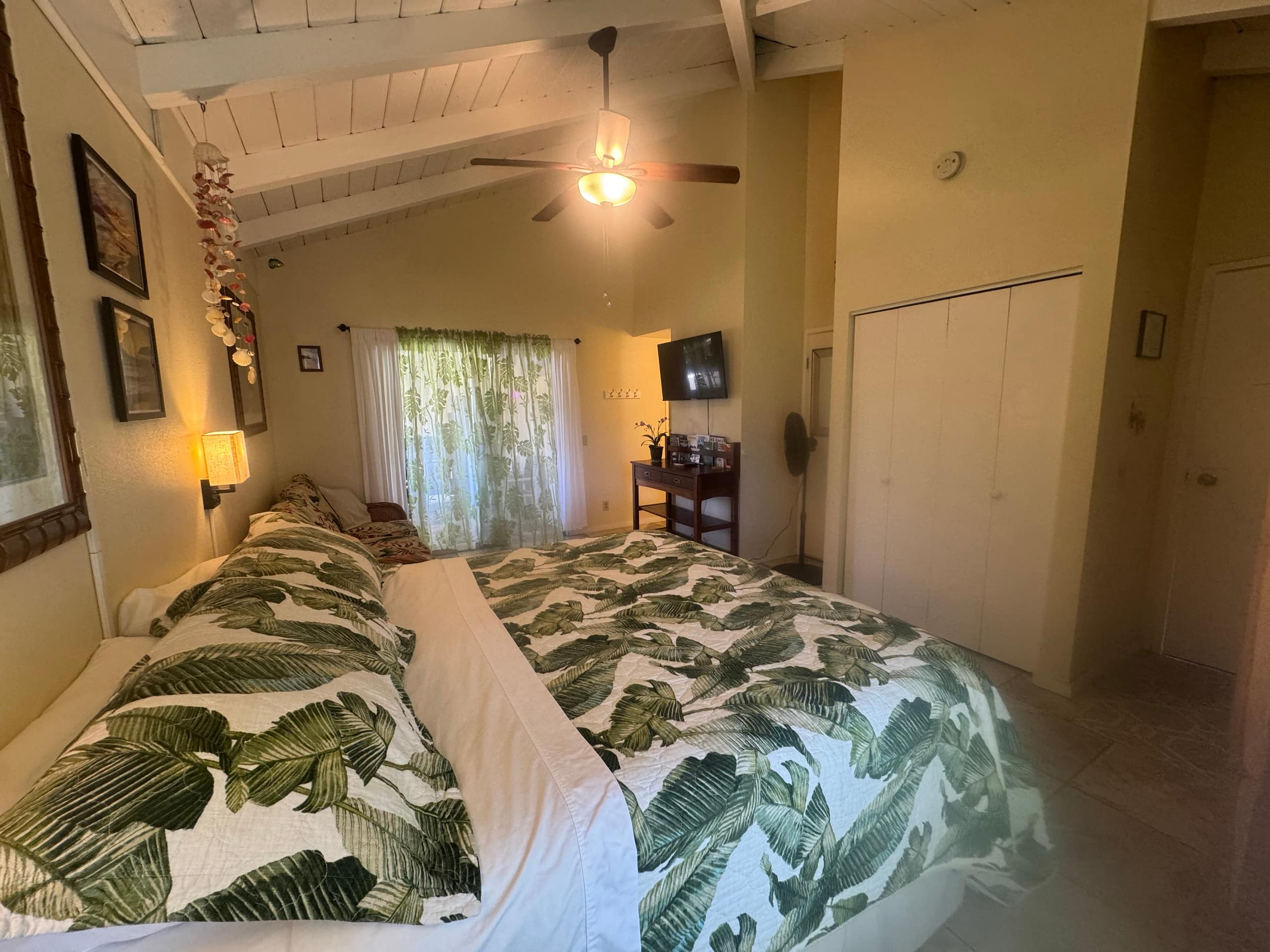 Condo in Princeville · ★4.87 · Studio · 2 beds · 1 private bath - Image 5