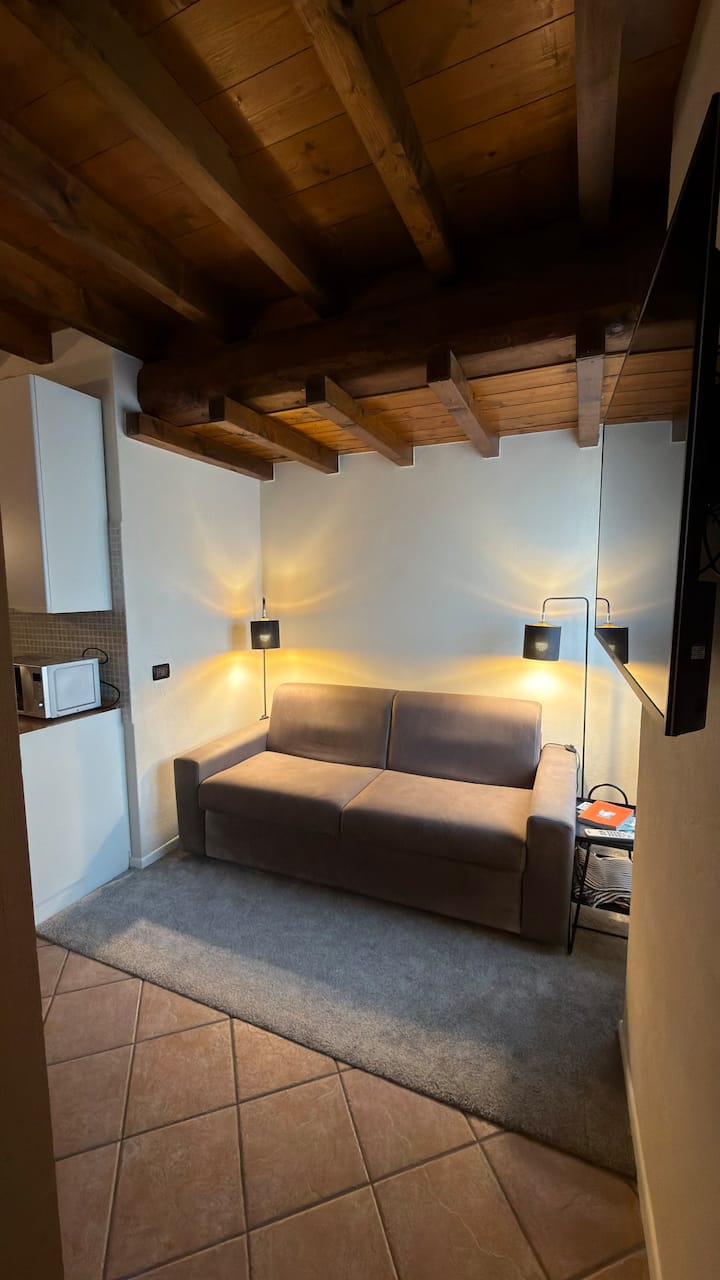 Panoramic Lake Como Stay | Free Parking - Cernobbio