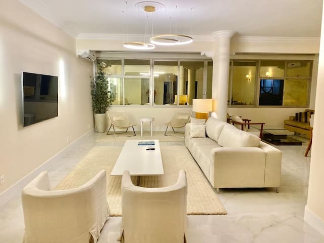 Spacious new luxury apartment