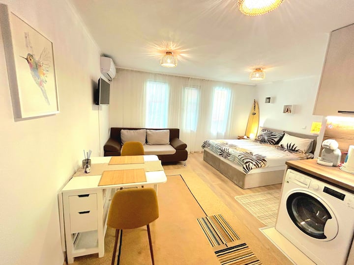 Studio"aloha" Near Center (Free Parking) - Burgas