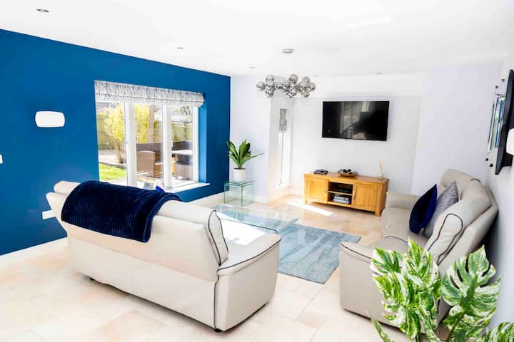 Beautiful 4 Bed House In Cotswolds - Tewkesbury