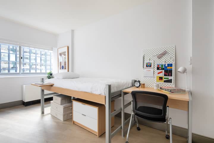 Elegant Private Suite In Turtle Bay, Manhattan - Queens