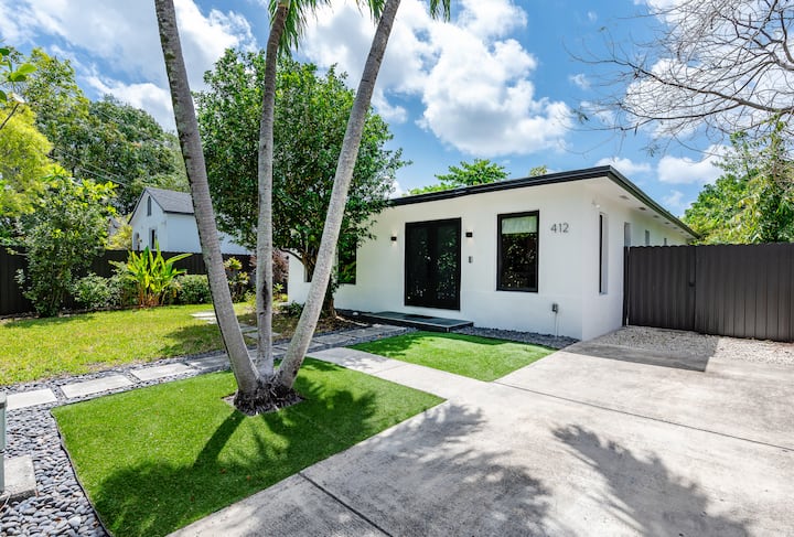 Casa Bella – Stylish 3br Oasis - Miami, FL